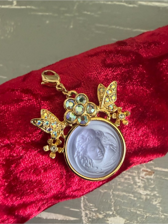 Kirks Folly Accessories - Kirks Folly Dream Angel with Lilac Cameo - Pendant Charm